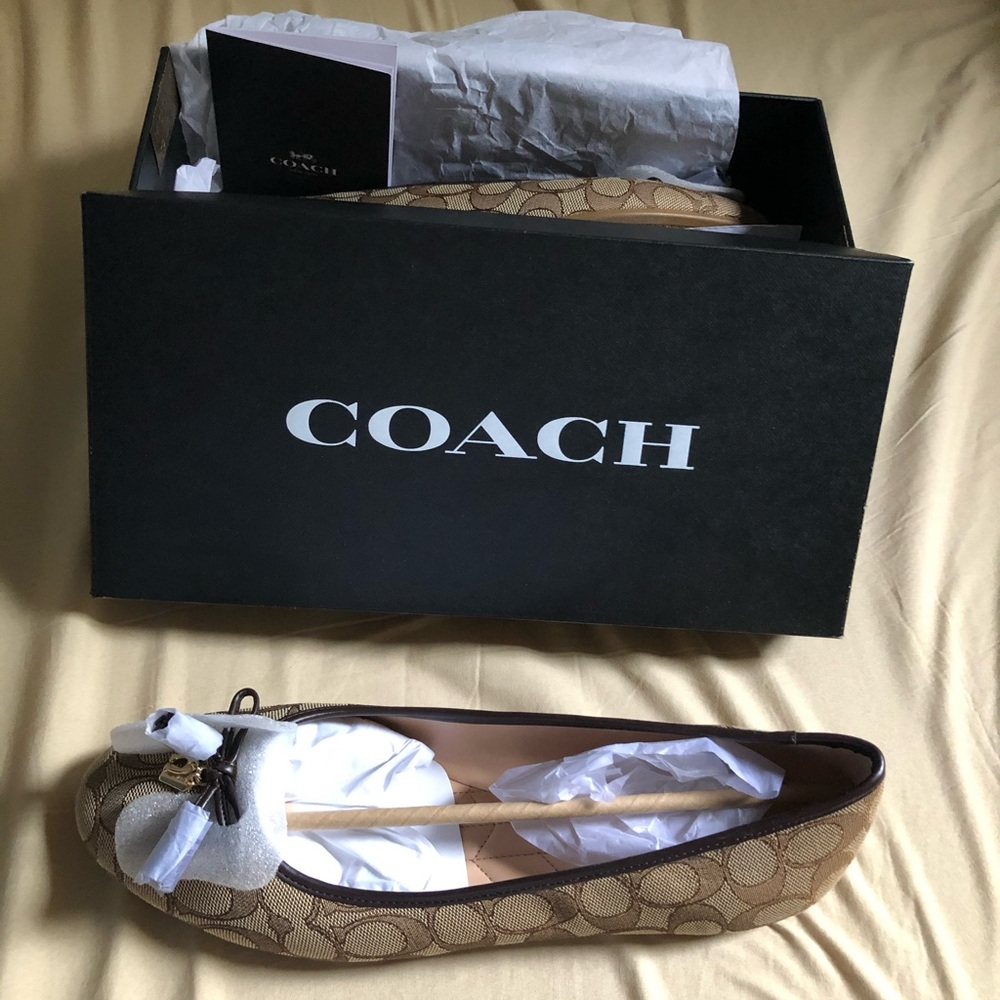 Genuine Coach Flats, Never wore, size 11.